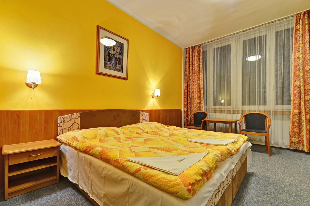 Hotel Slunce Havlíčkŭv Brod Eksteriør billede